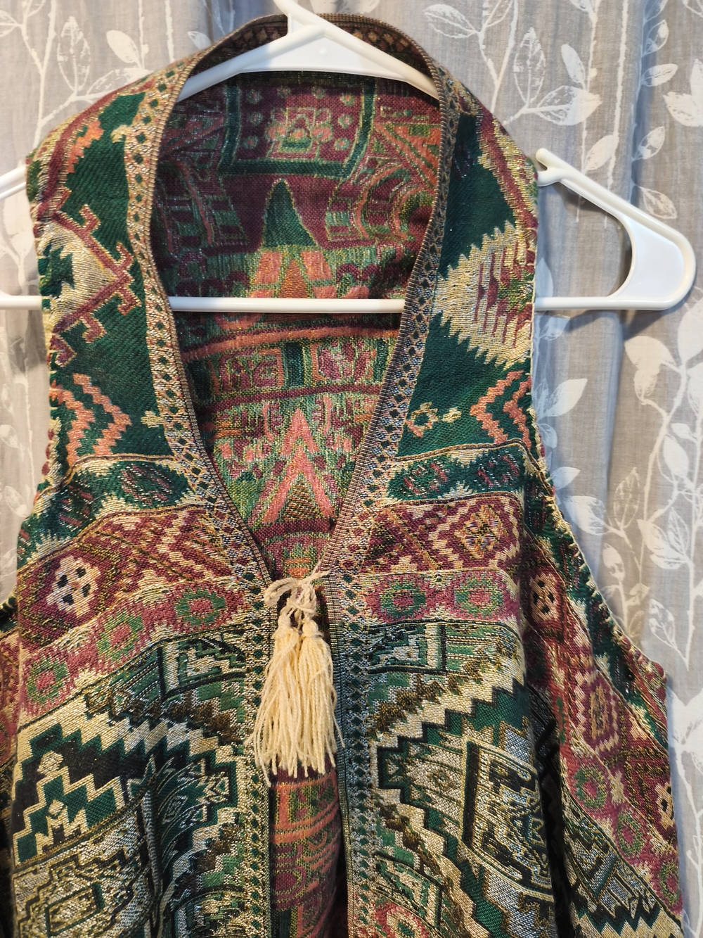 Bohemian Green Patterned Fringed Vest - Picture 2 of 7